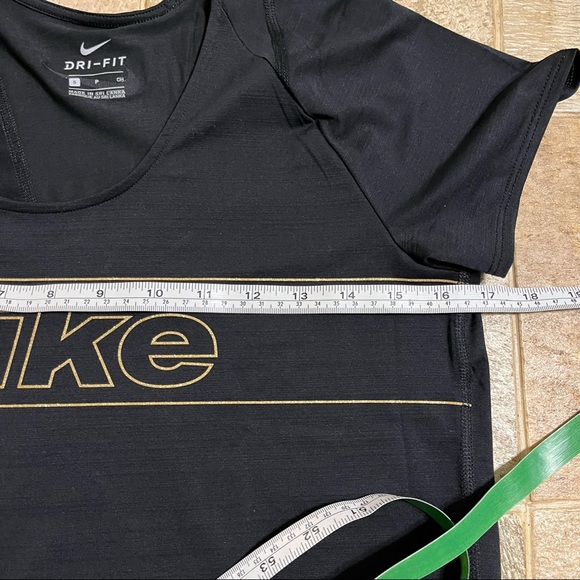 Nike Dri-Fit Black Tee Gold Metallic Logo Accent Women’s Size Small - Picture 6 of 12